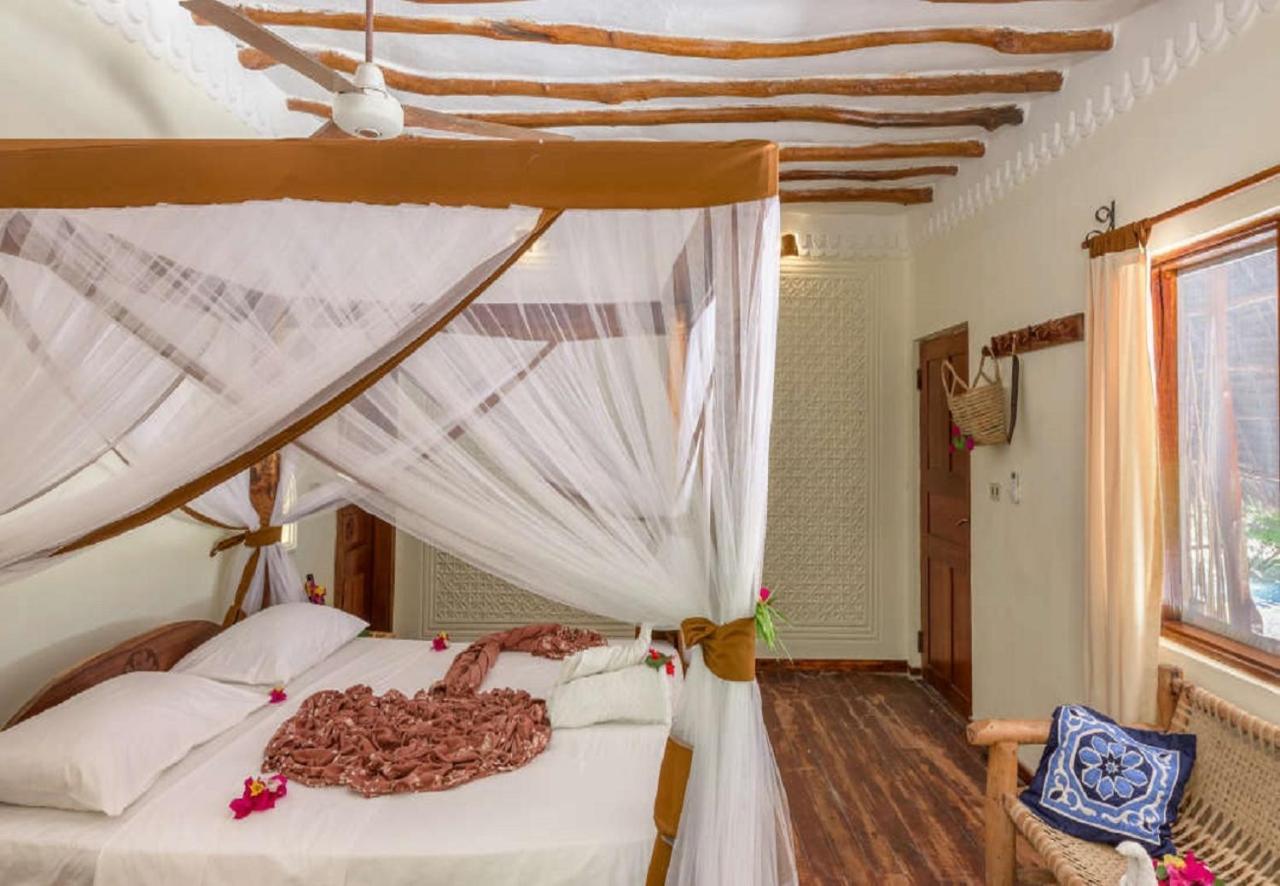 Hakuna Majiwe Beach Lodge Paje Exterior photo